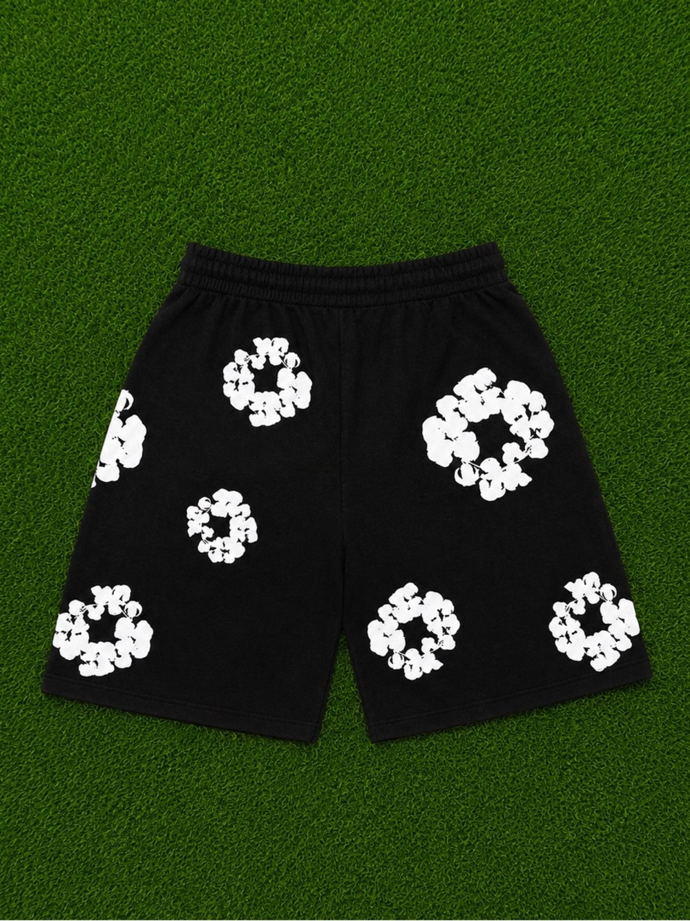 Denim Tears Black Cotton Wreath Shorts Sizes S,M,L - Picture 2 of 2